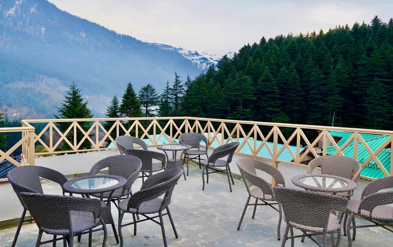 North Deodar Avenue, Manali Екстериор снимка