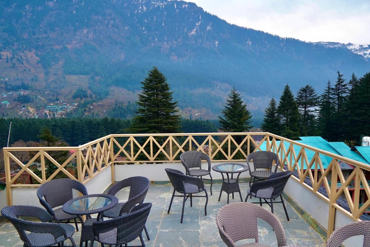 North Deodar Avenue, Manali Екстериор снимка